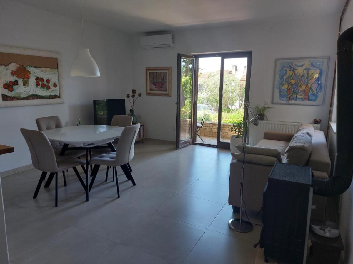 Apartment Irena-Pula Marina מראה חיצוני תמונה