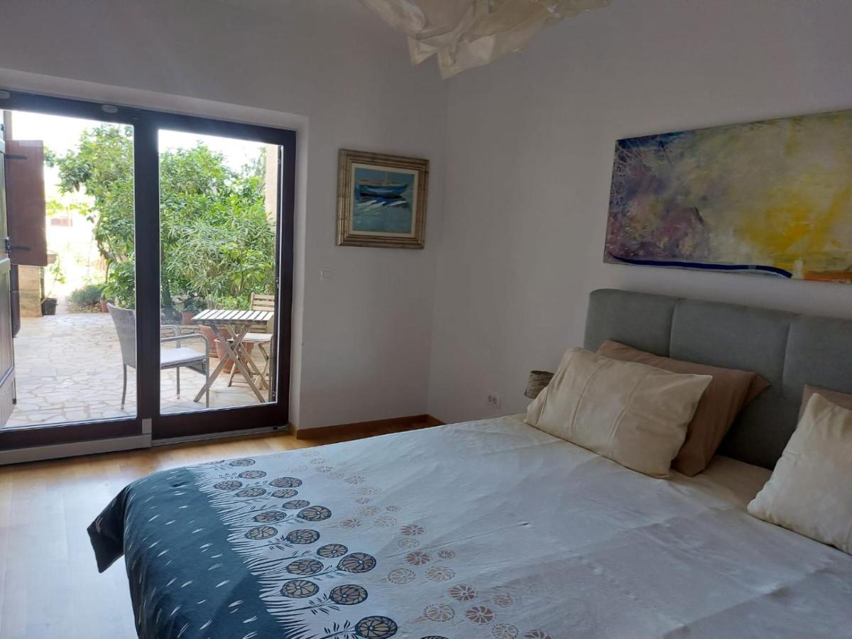 Apartment Irena-Pula Marina מראה חיצוני תמונה